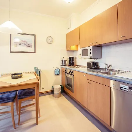 Duenenpark - Klassik Mit 1 Schlafzimmer Und Balkon Im Dachgeschoss 125 Binz